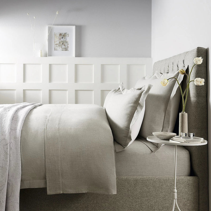 Experience Heavenly Softness with Cashmere Blend Bedding Sets
