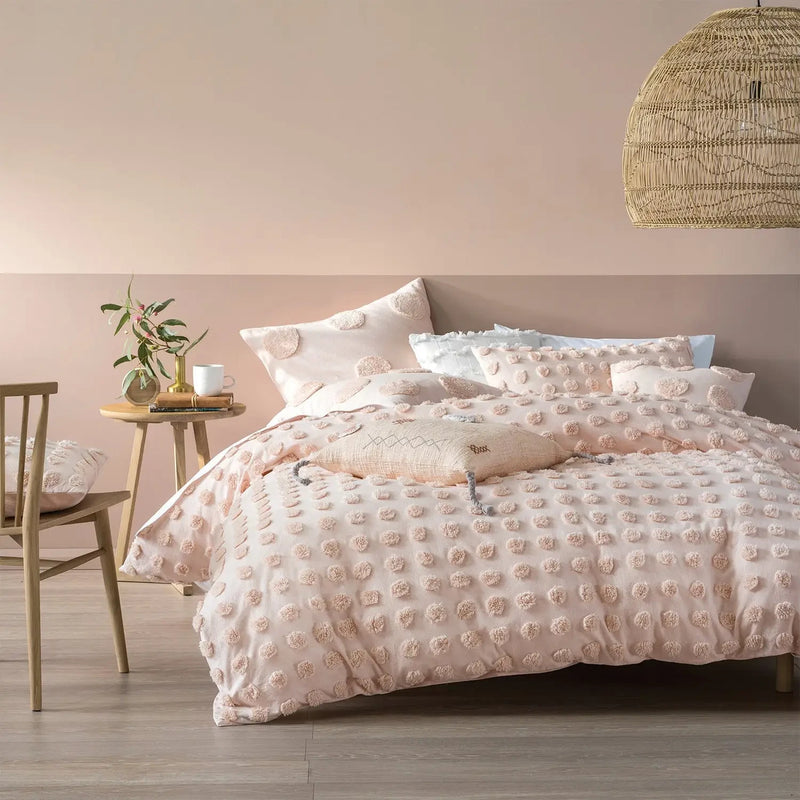 Polka Dot Bedding Sets: A Fun and Versatile Way to Add Style to Your Bedroom