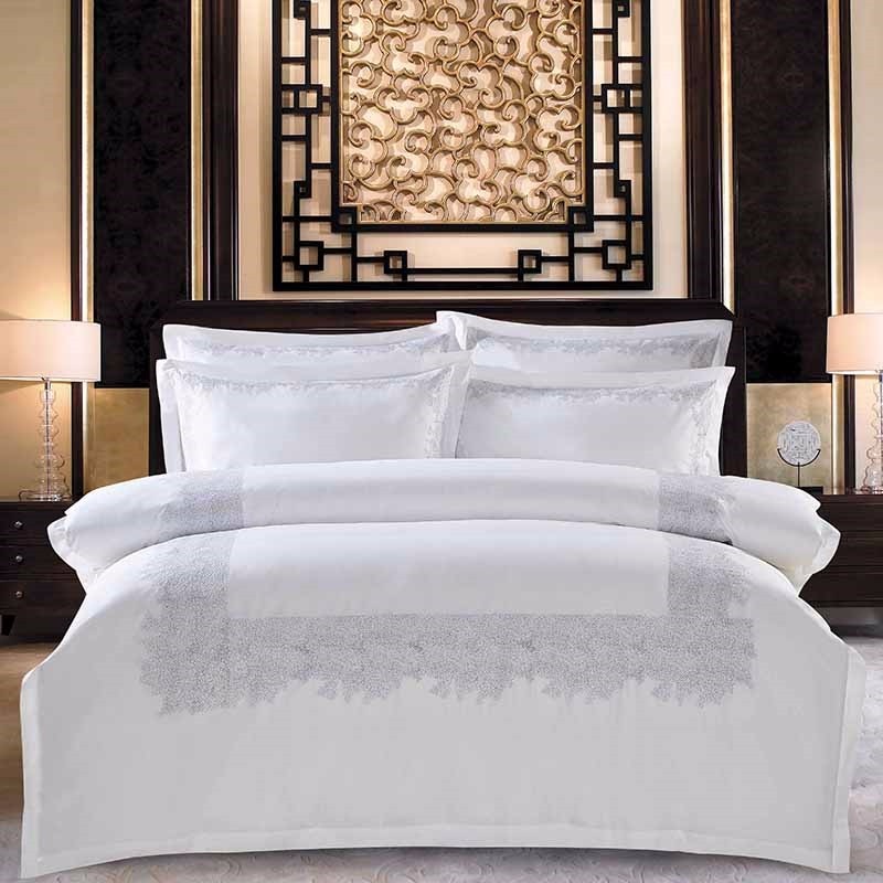 Luxurious Bedding Sets: White 500-Thread Count Duvet Cover Set with Blue Square Embroidery Pillowcases